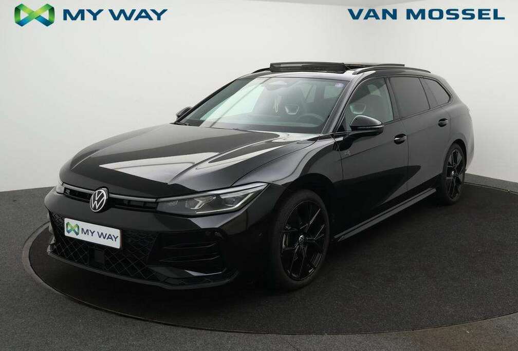 Volkswagen Passat R-Line 1.5TSI 150PK *AUTOMAAT*PANO*RLINE*SPORTSEATS*MASSAGEZETEL*ZETELVERWARMING*...