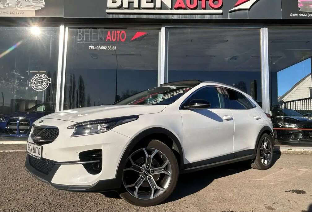 Kia 1.4/TOIT PANO/CAMERA/CUIR/ANGLE MORT/GARANTIE