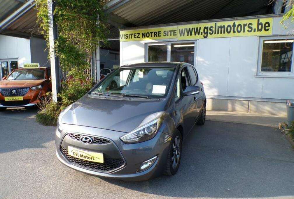 Hyundai 1.6CRDi 116cv Gris 06/16 Airco USB Capteurs Cruise