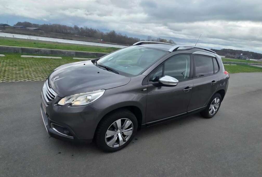 Peugeot 1.2i PureTech Style