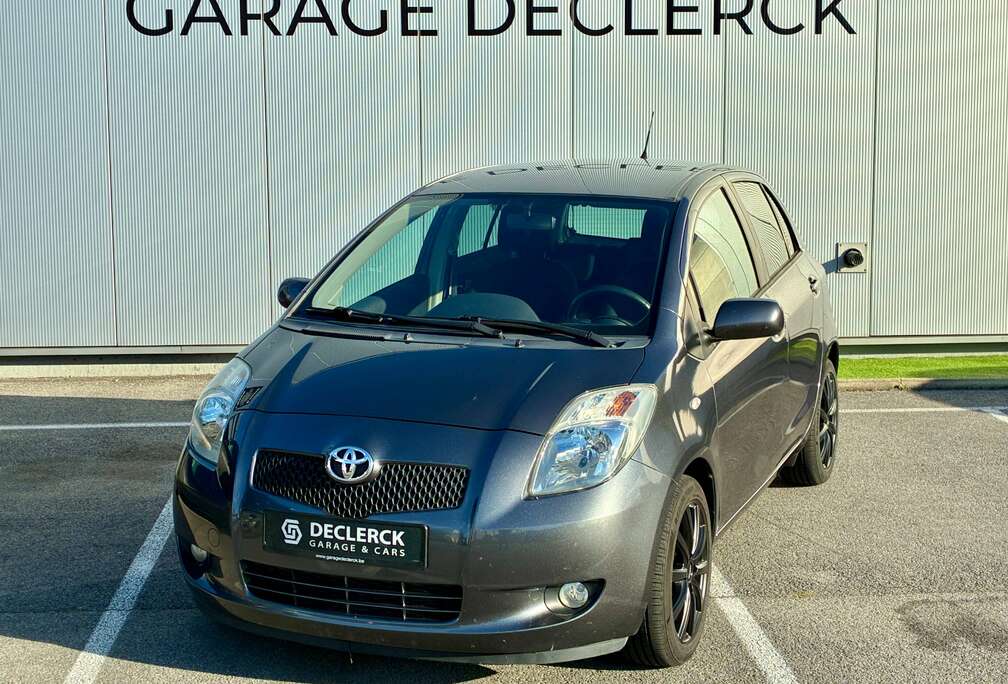 Toyota Yaris 1.3i VVT-i 16v Perfecte staat 4950€