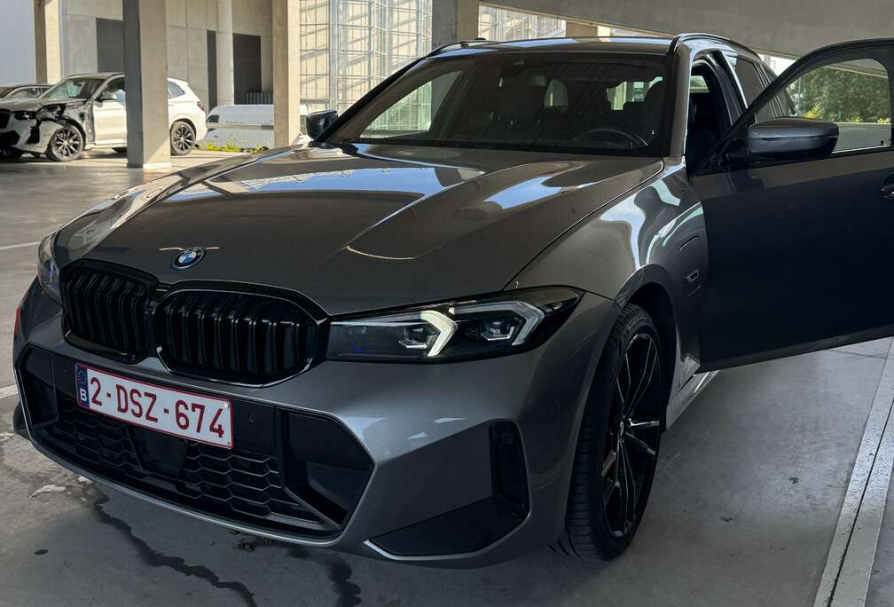 BMW BMW 330E Touring (BTW aftrekbaar)