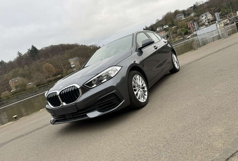 BMW 118i 136 ch Urban Chic 27000kms Garantie