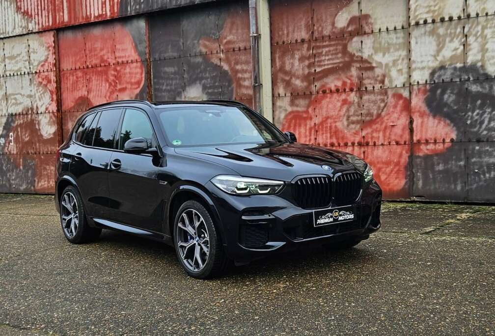 BMW xDrive45e M PACK/LED/360/ACC/HUD/KEYLESS/DISP. KEY