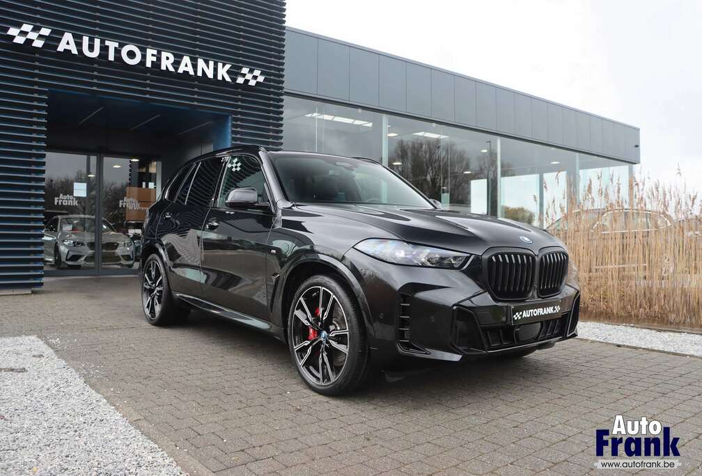 BMW 50E / M-SPORT / PANO / TREKHK / ALCAN / DRIV PRO