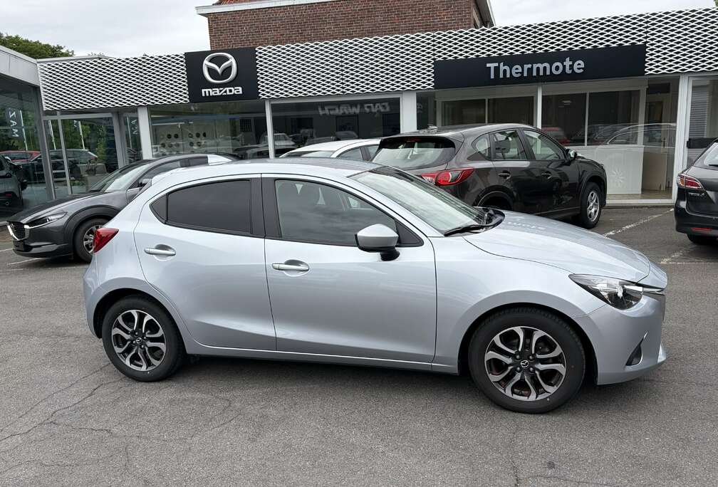 Mazda 2 1.5i Skyactiv-G Skydrive Ginza