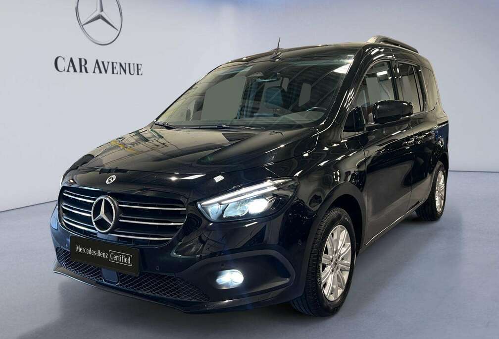 Mercedes-Benz 180 d L1 Progressive