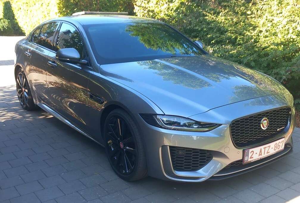 Jaguar 2.0 T P250 R-Dynamic S