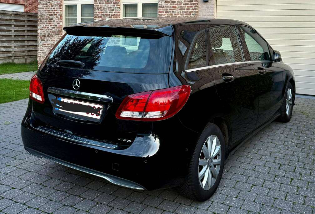 Mercedes-Benz B 180 d