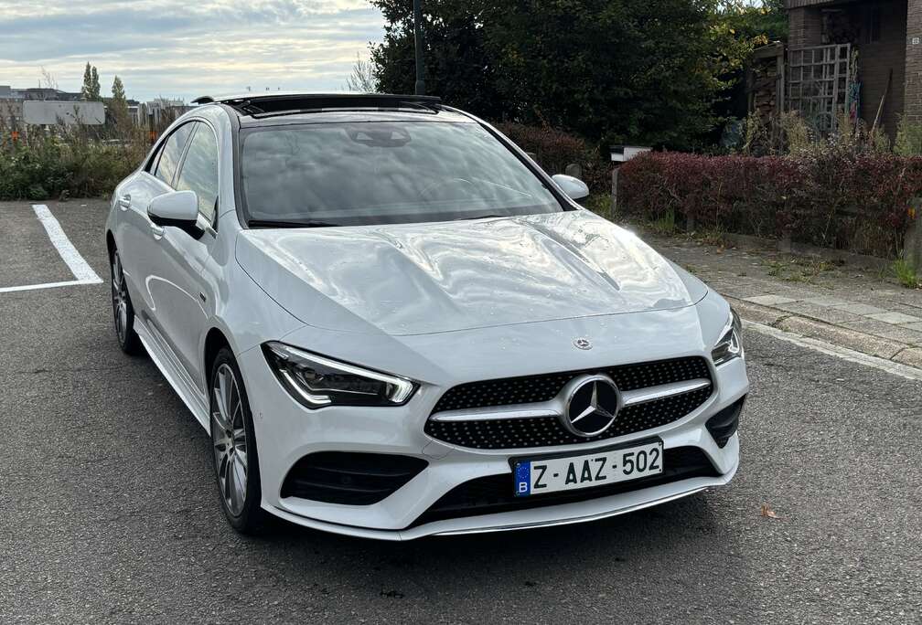 Mercedes-Benz Mercedes CLA 250e hybride AMG