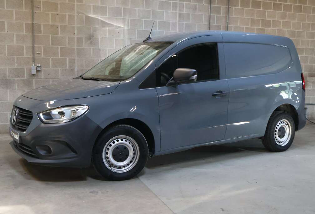 Mercedes-Benz 110 CDI 95 PK MT5 Airco Bluetooth CC Trekhaak