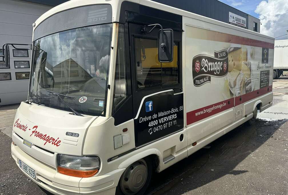 Iveco 2.8 TD FOODTRUCK