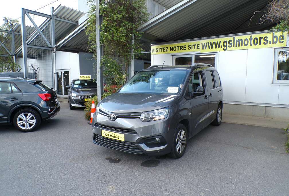 Toyota 1.5 100cv verso gris 07/22 Airco GPS Camera Cruise