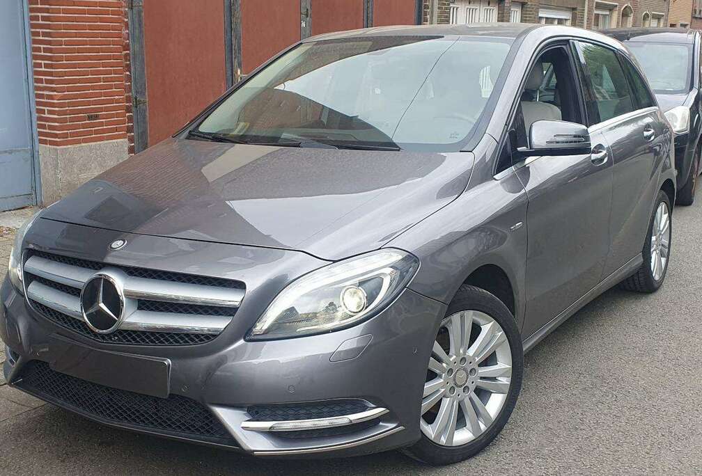 Mercedes-Benz B+200