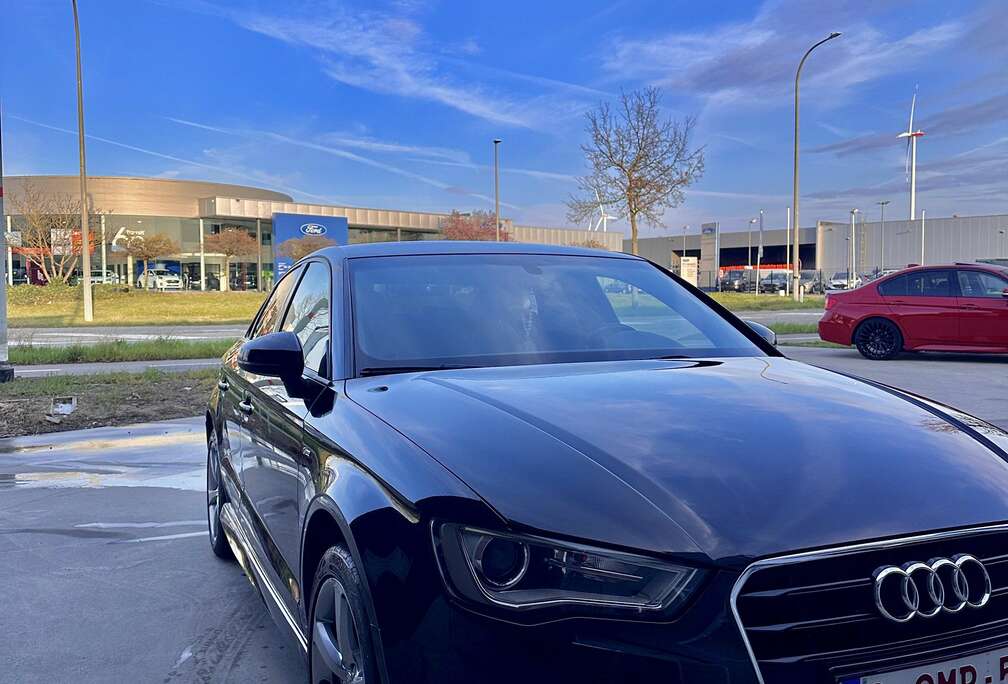 Audi 1.6 TDI Limousine (clean diesel) S tronic Ambition