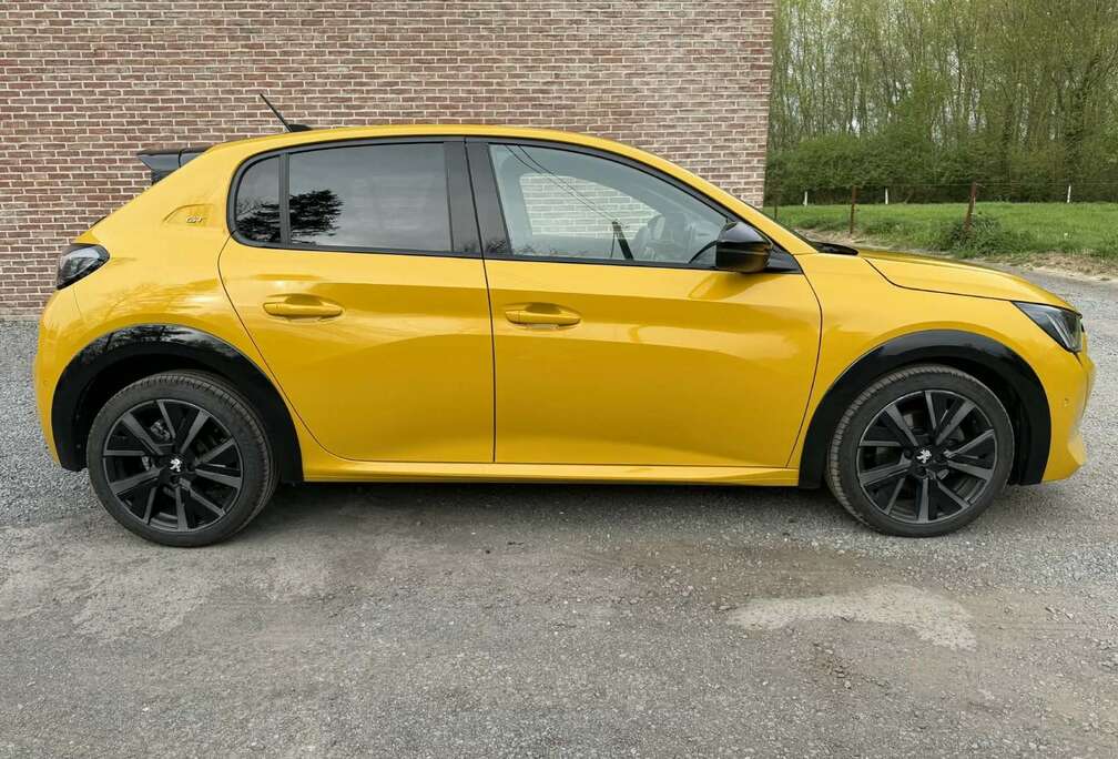 Peugeot 1.2i PureTech GT Pack