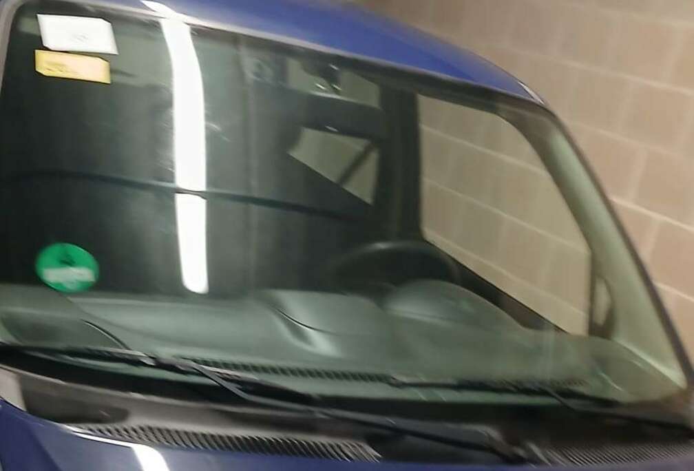 Opel 1.0i XE 12v Base