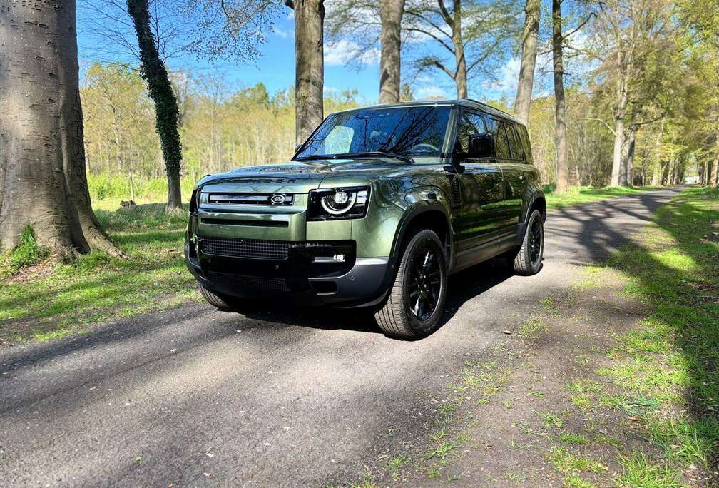 Land Rover Defender 110 3.0 D MHEV D200 -6 Zit In Stock