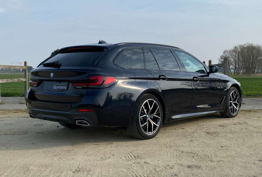 BMW M-Pack compleet,Hybride plug in, Adap cruise,LED, Camera,Priv Glass