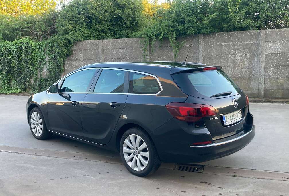Opel SPORT TOURER BREAK 2014 1.4 BENZINE MET 117000km*LEZ OK* EURO 5 *HALF LEDER*GARANTIE