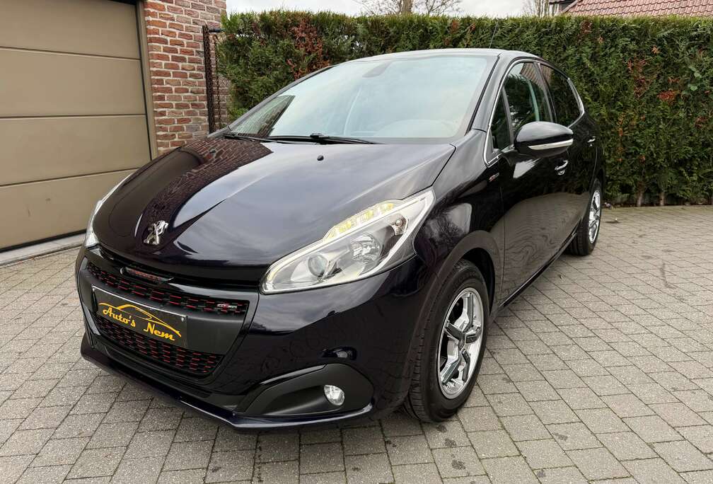 Peugeot 208 GT-Line EAT6,GARANTIE,NAVI,PANO,CRUISE,PDC