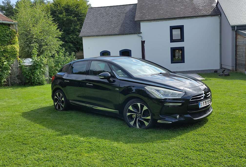 Citroen DS5 HYBRID4 AIRDREAM SPORT CHIC - AUTOMATIQUE