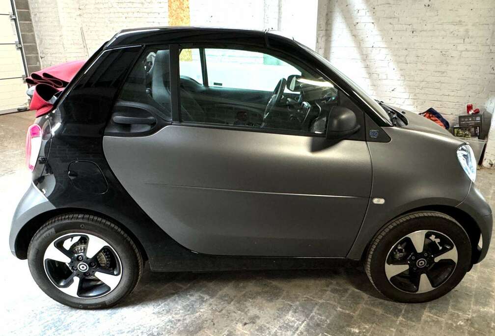 Smart Fortwo Cabrio EQ 17.6 kWh EQ Comfort+