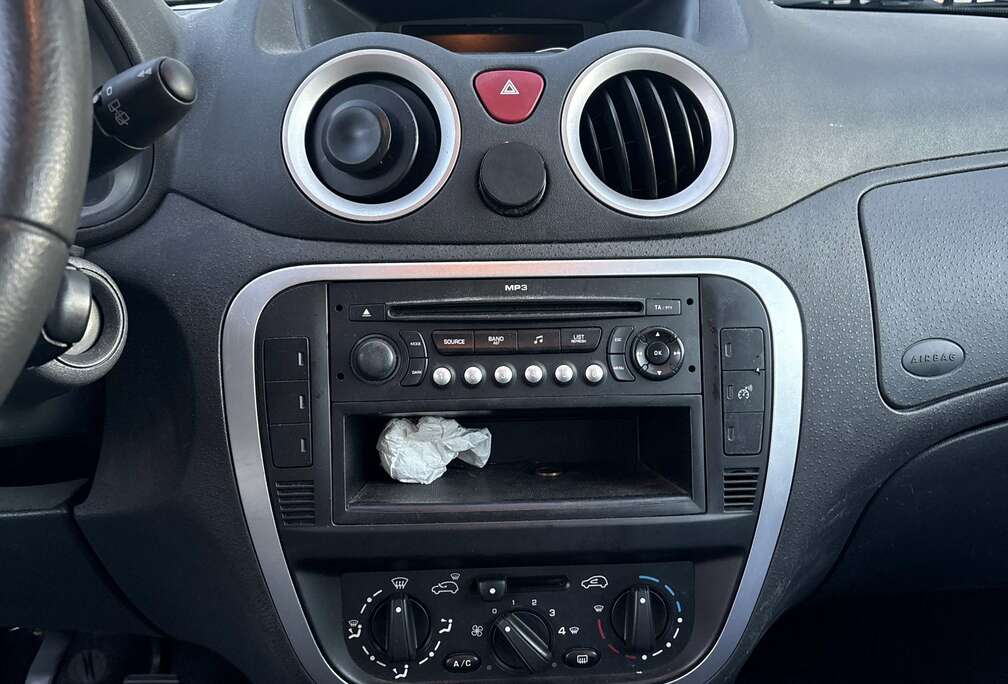 Citroen 1.4i Exclusive CT OK PRETE A ETRE ILMATRICULER