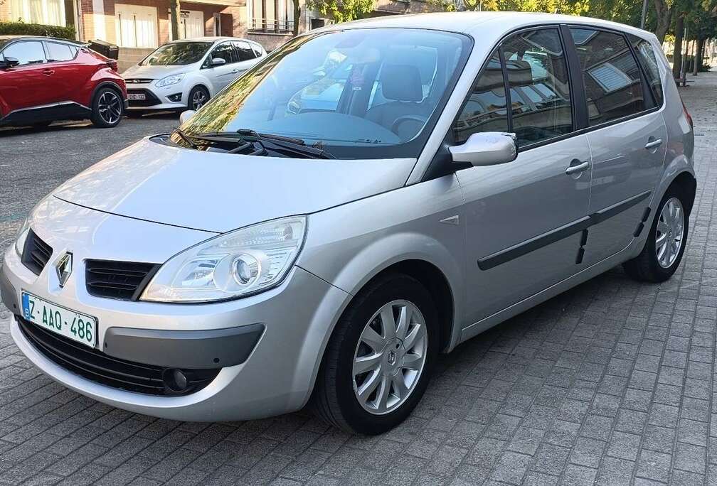 Renault 1.6 16V Dynamique
