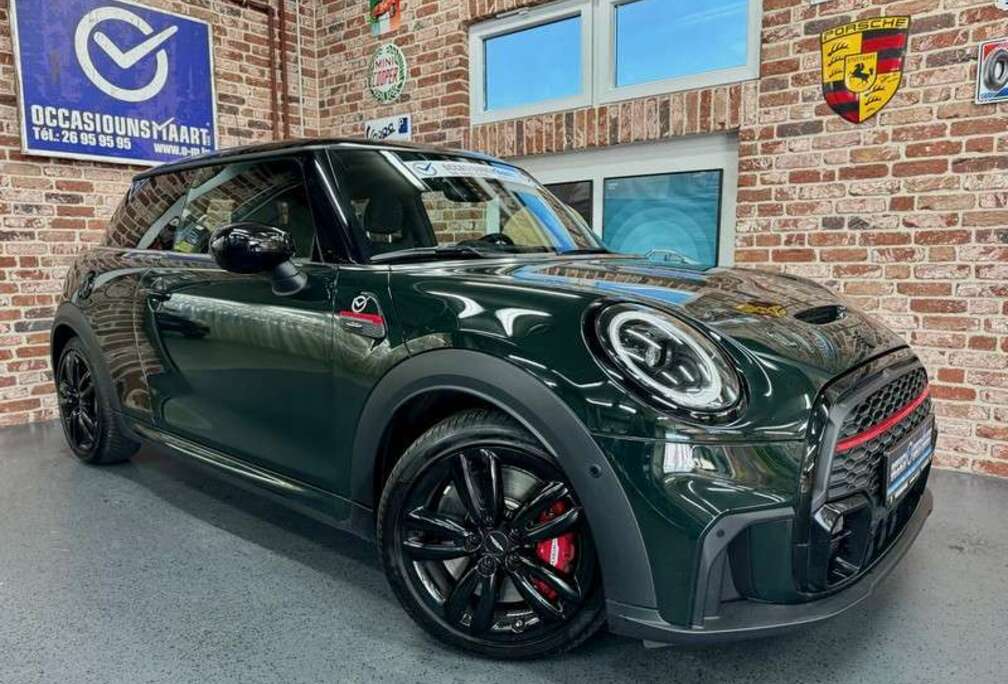 MINI Cooper 2.0 231cv Auto JOHN COOPER WORKS