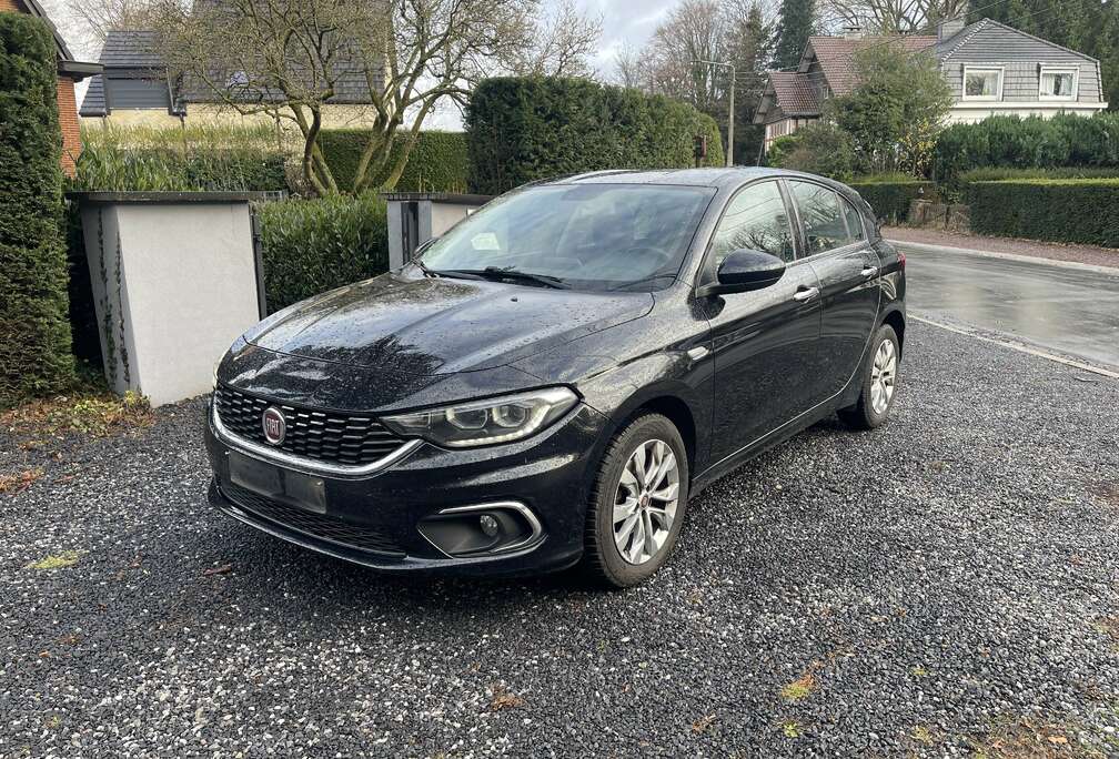 Fiat Tipo 1.6 MultiJet Easy DCT S AUTOMATIQUE