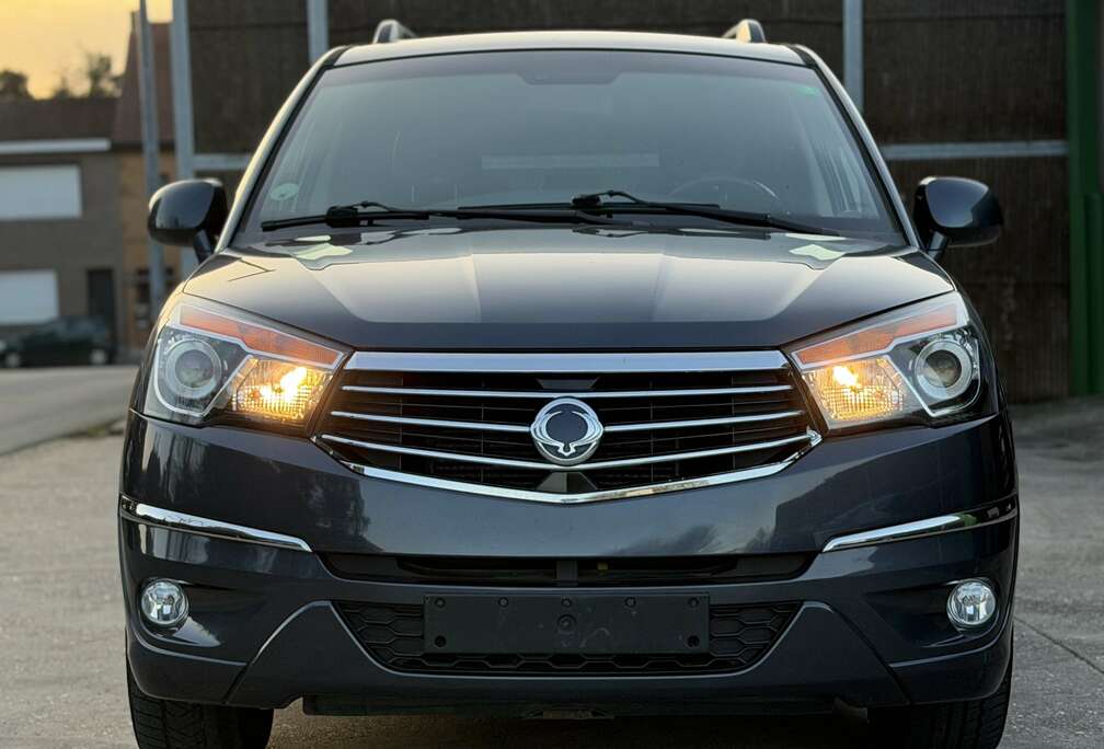 SsangYong 2.2 e-XDi220 Automatik 4WD-7pl-Full option