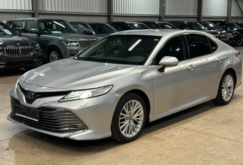 Toyota Camry Hybrid 2.5 Premium e-CVT