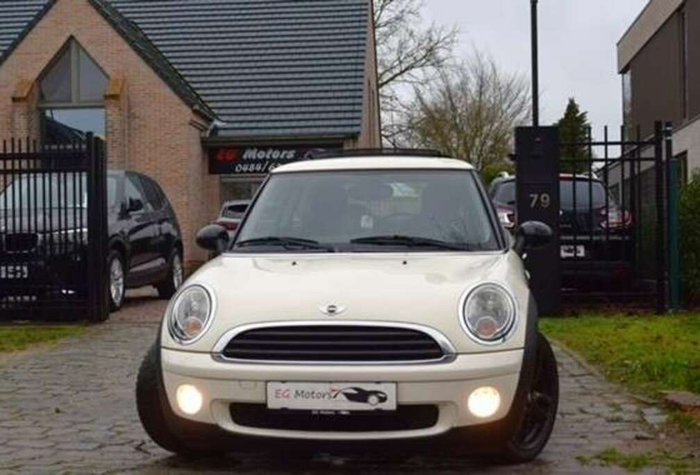 MINI 1.4i/AIRCO/PANO/HISTORY/GARANTIE
