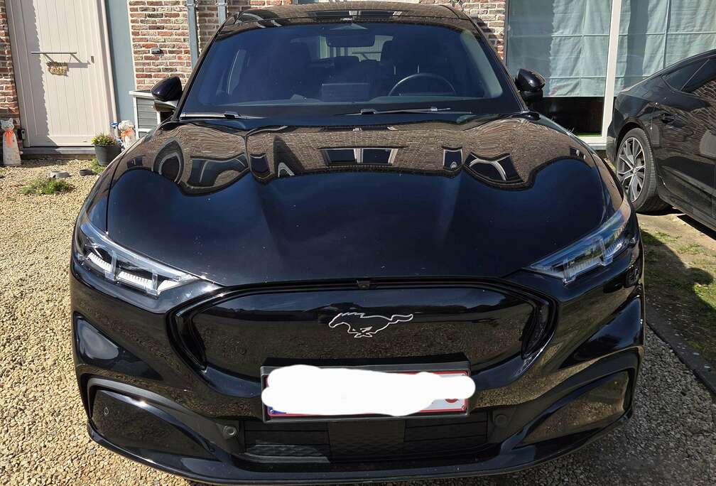 Ford Mustang Mach-E 99 kWh AWD Extended Range