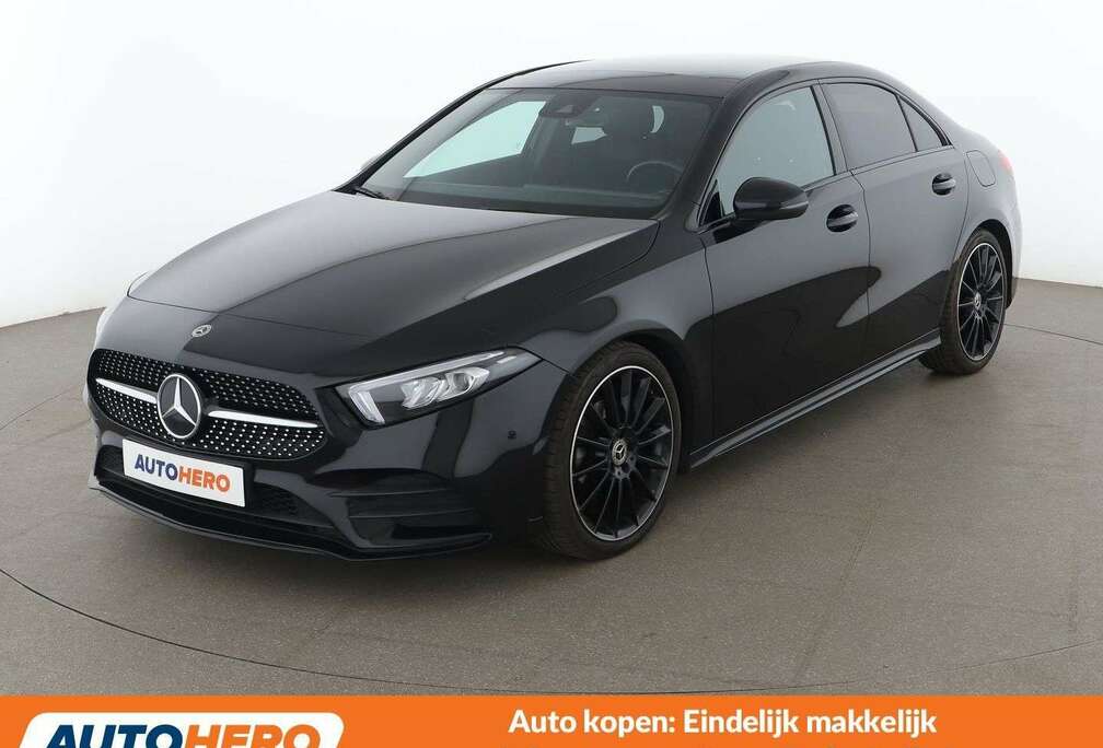 Mercedes-Benz A 200 d AMG Line