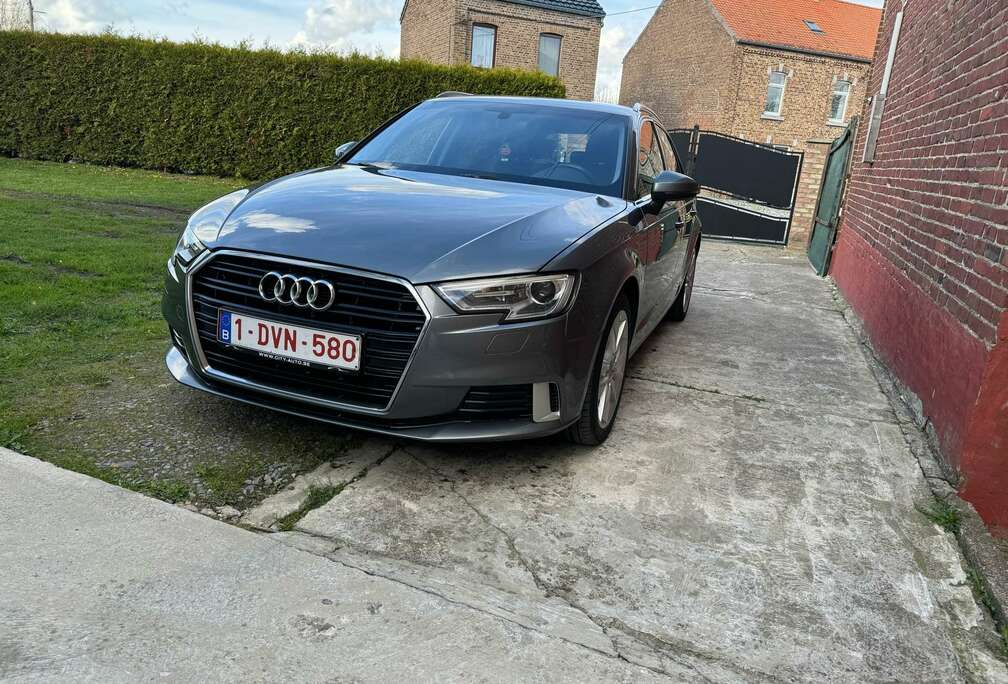 Audi 1.6 TDi Sport S tronic