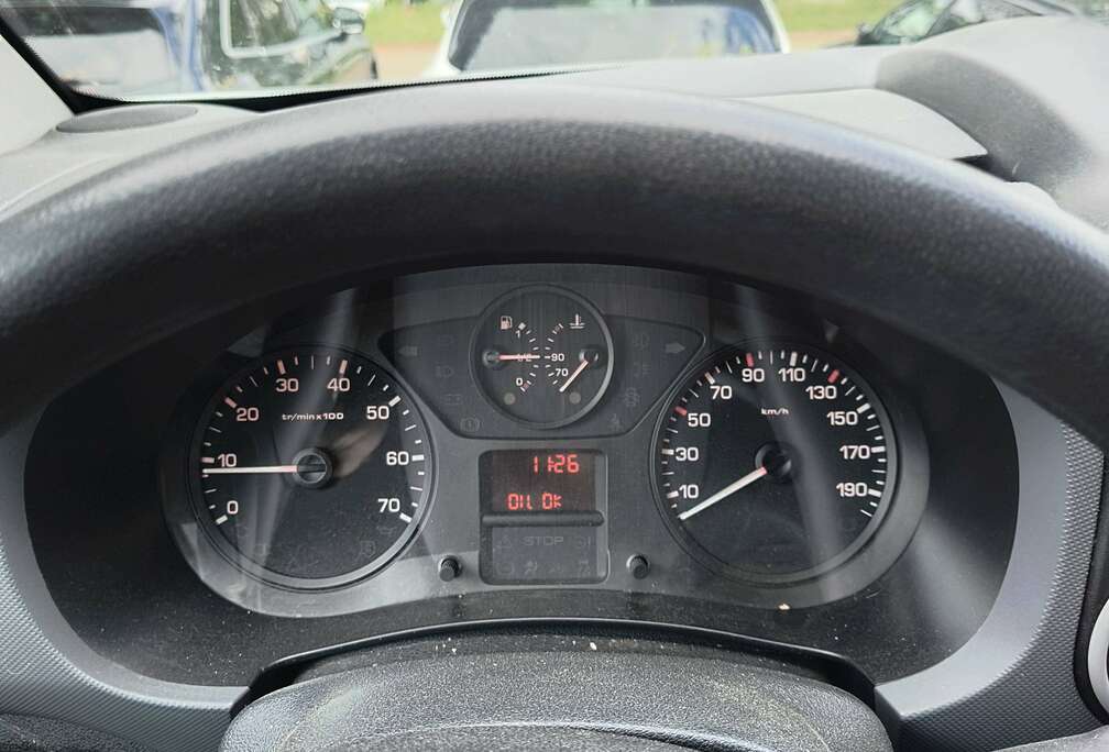 Peugeot 1.4i