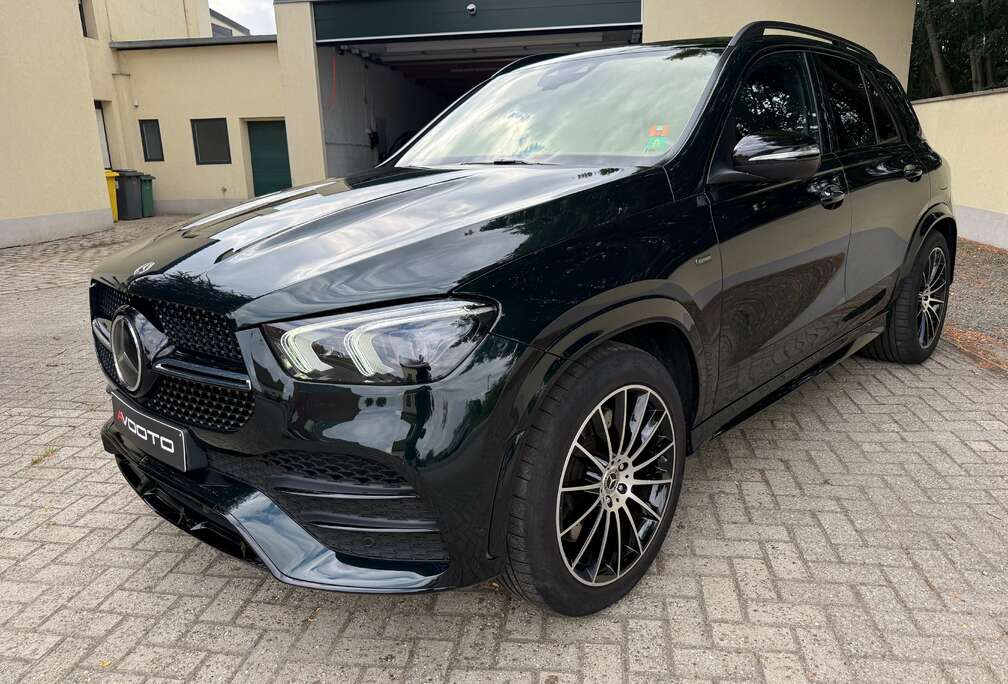 Mercedes-Benz de 4-Matic PHEV + AMG pack + FULL OPTION