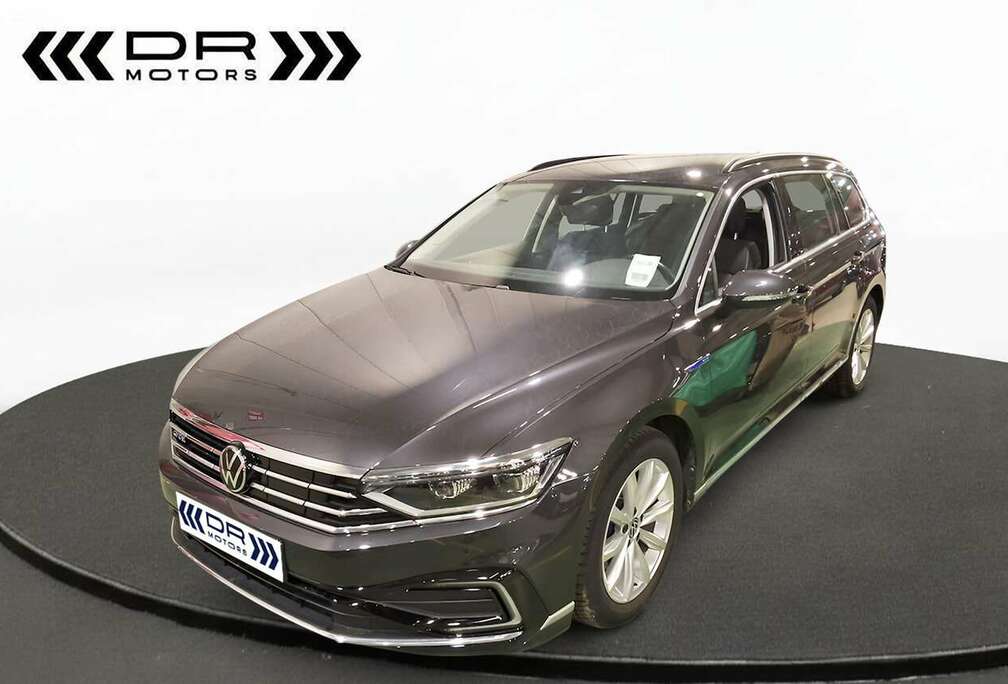 Volkswagen GTE 1.4 TSI - BUSINESS