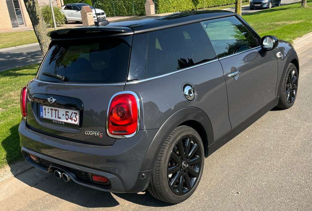 MINI Mini Cooper S Sport-Aut.