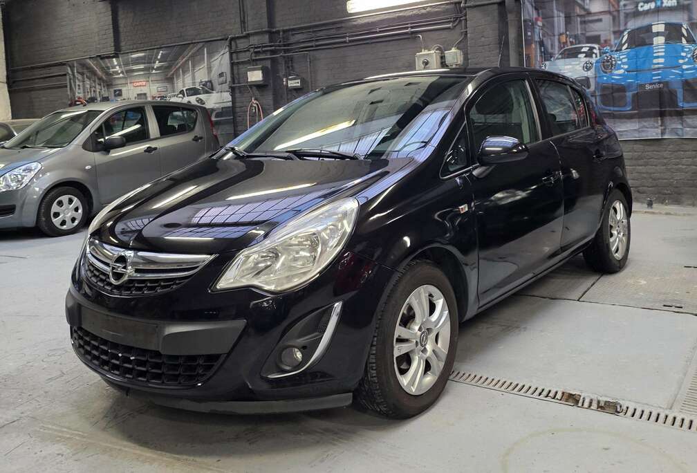 Opel Corsa 1.2i 12 mois de garatie