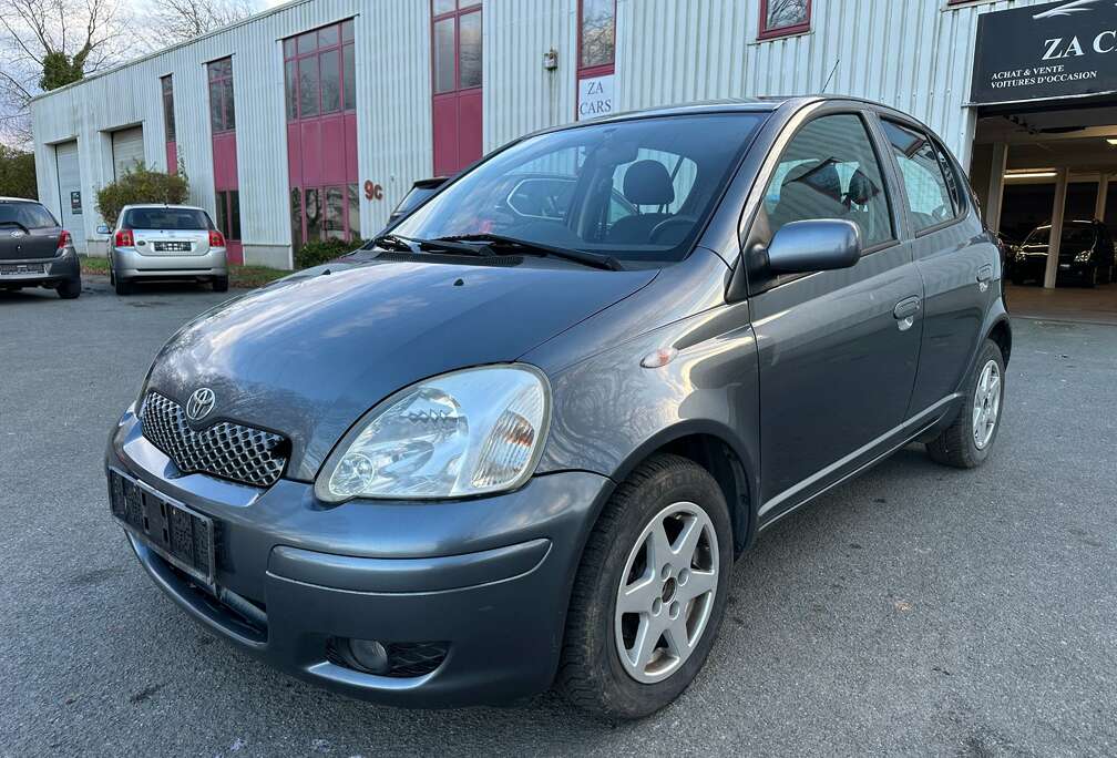 Toyota Yaris 1.0i VVT-i 16v Blue Line Airco
