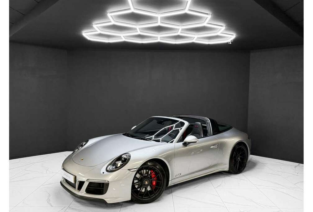 Porsche 991.2 Targa 4 GTS - 1st owner - full Porsche servi