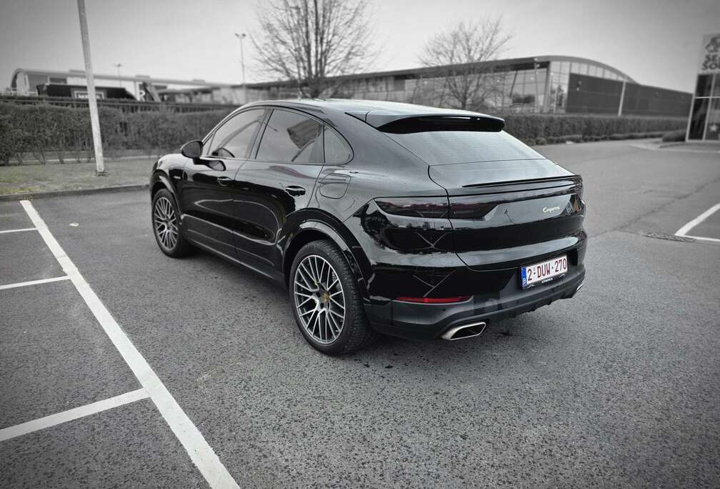 Porsche E-Hybrid Coupe Tiptronic S