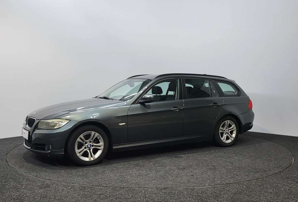 BMW d Touring  Navi  Airco  Radio