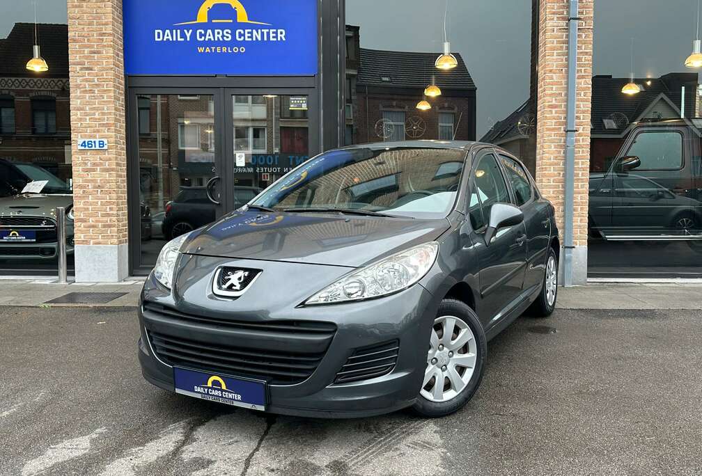 Peugeot 1.4i *Garantie 12 Mois* 5 places