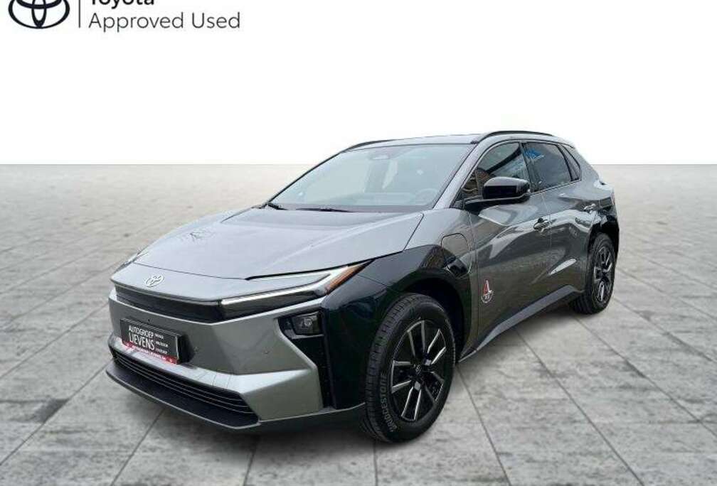 Toyota 73.1 KW 2WD  EXECUTIVE