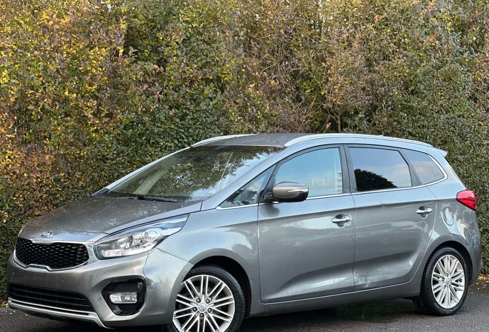 Kia 1.6i+7 PLACES+NAVI+CAMERA+JANTES+MARCHAND EXPORT