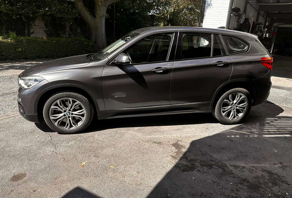 BMW X1 2.0iAS sDrive20 sportline